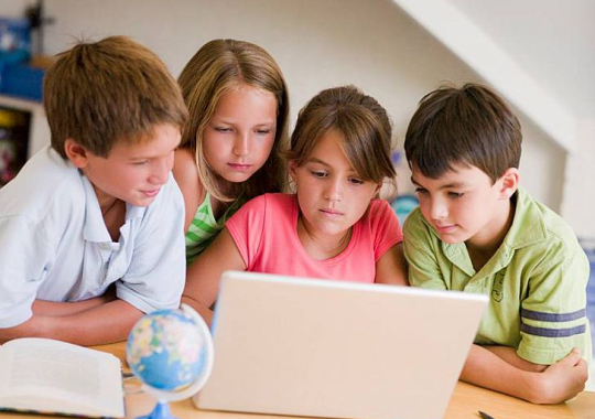 How important are computer lessons for children?